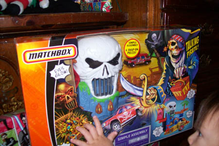 Matchbox talking pirate/skull mountain playset